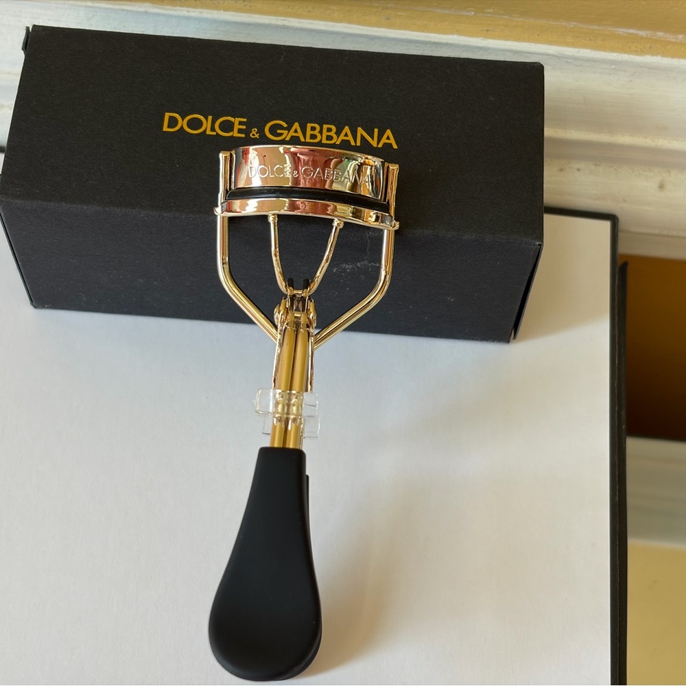 Dolce & Gabbana Gold and Black Eyelash Curler